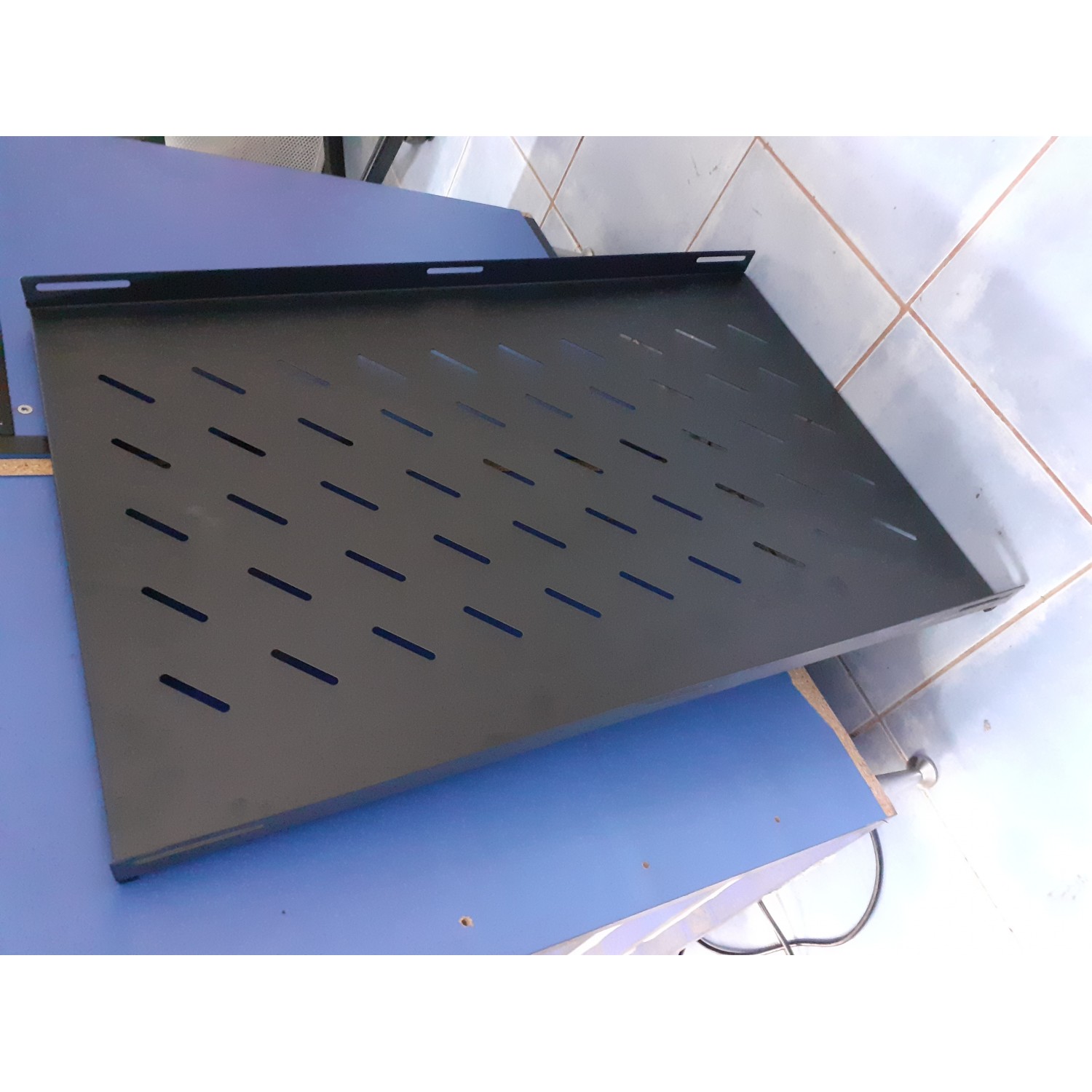 Polita neagra  fix pentru rack server 1U Diverse Server